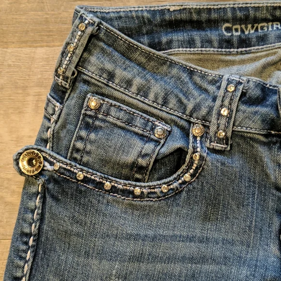 COWGIRL TUFF Sonora bootcut blingy Aztec embroidered blue jeans JS0N0R sz 24x33L - Picture 10 of 15
